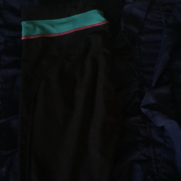 Workout Clothes Bundle! - Picture 3 of 5